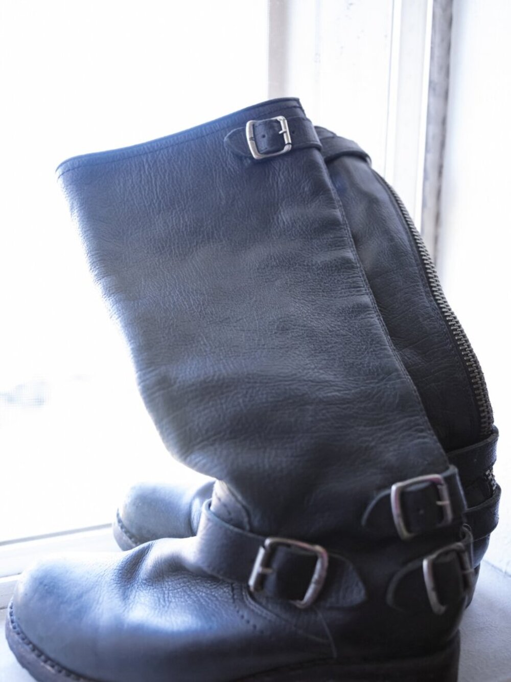 Frye Veronica Tall Black Buckle Boots 6.5 - Picture 2 of 3